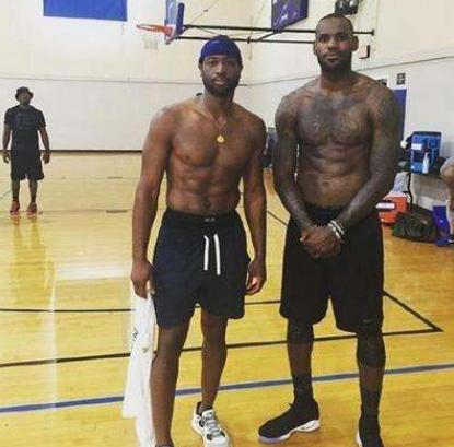 社会关注的 社会关注的