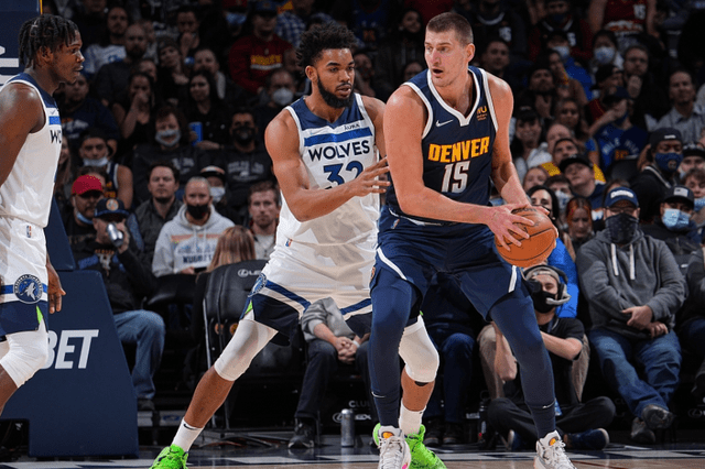 低位防守 低位防守